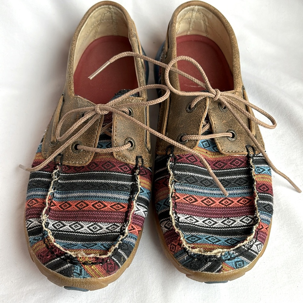 Twisted X Womens Serape Boat Shoe size 6.5